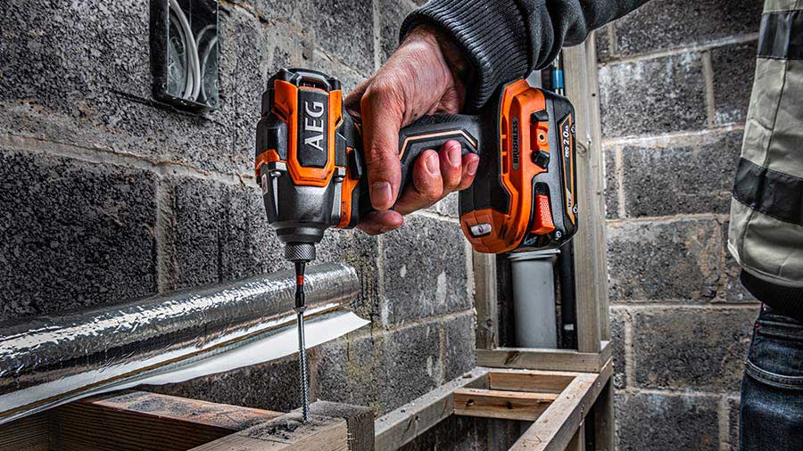 Visseuse à chocs sans fil 18 V AEG BSS18SBL-0 SUBCOMPACT Visseuse à chocs sans fil 18 V AEG BSS18SBL-0 SUBCOMPACT